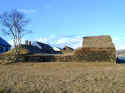 f_farm2.JPG (69584 bytes)